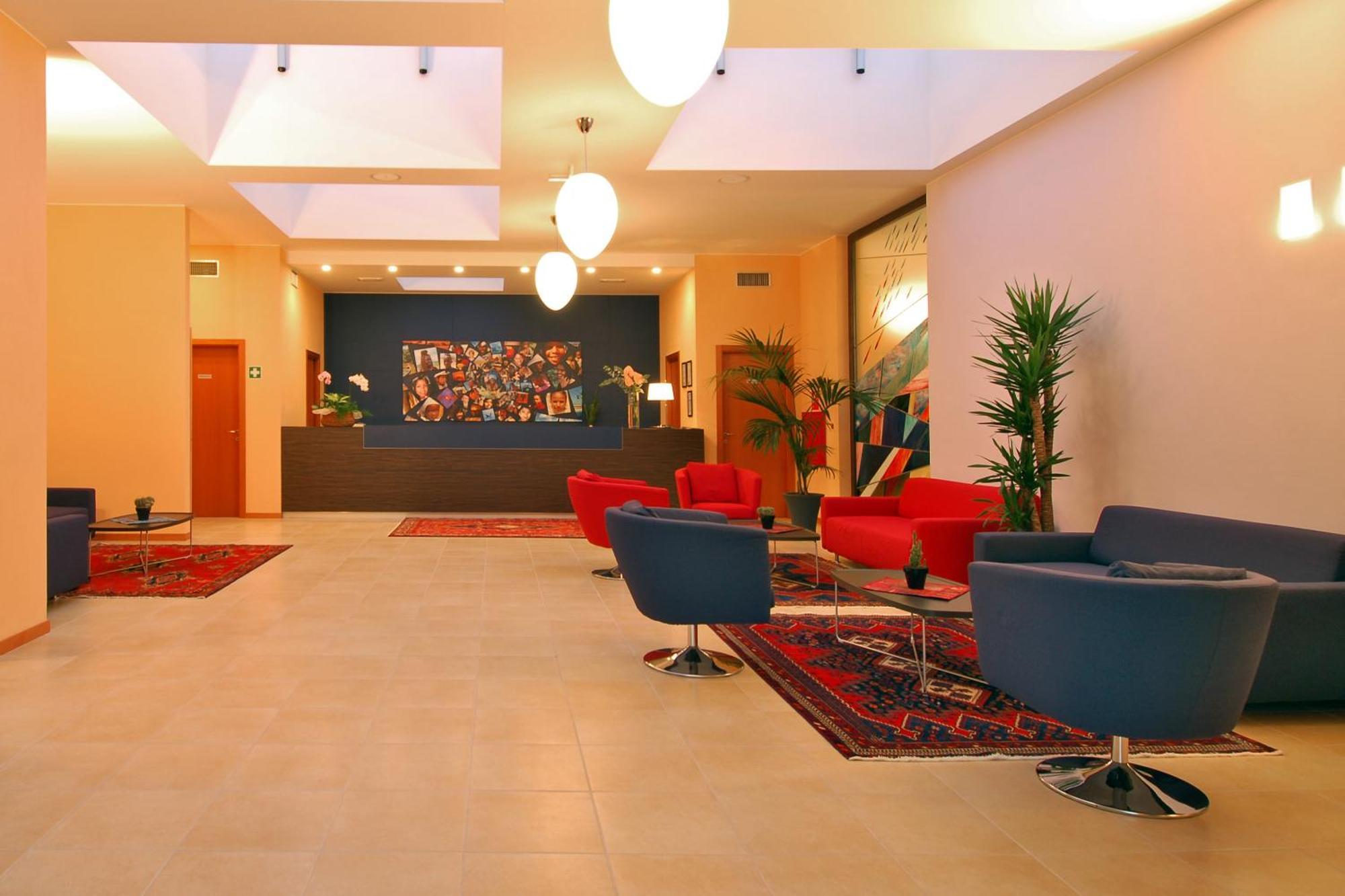 Rosso Frizzante Hotel Sorbara Buitenkant foto