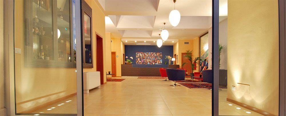 Rosso Frizzante Hotel Sorbara Buitenkant foto
