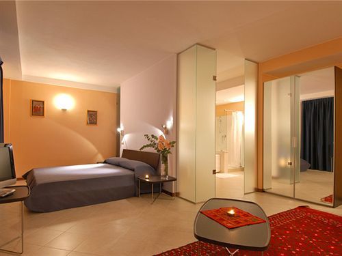 Rosso Frizzante Hotel Sorbara Buitenkant foto